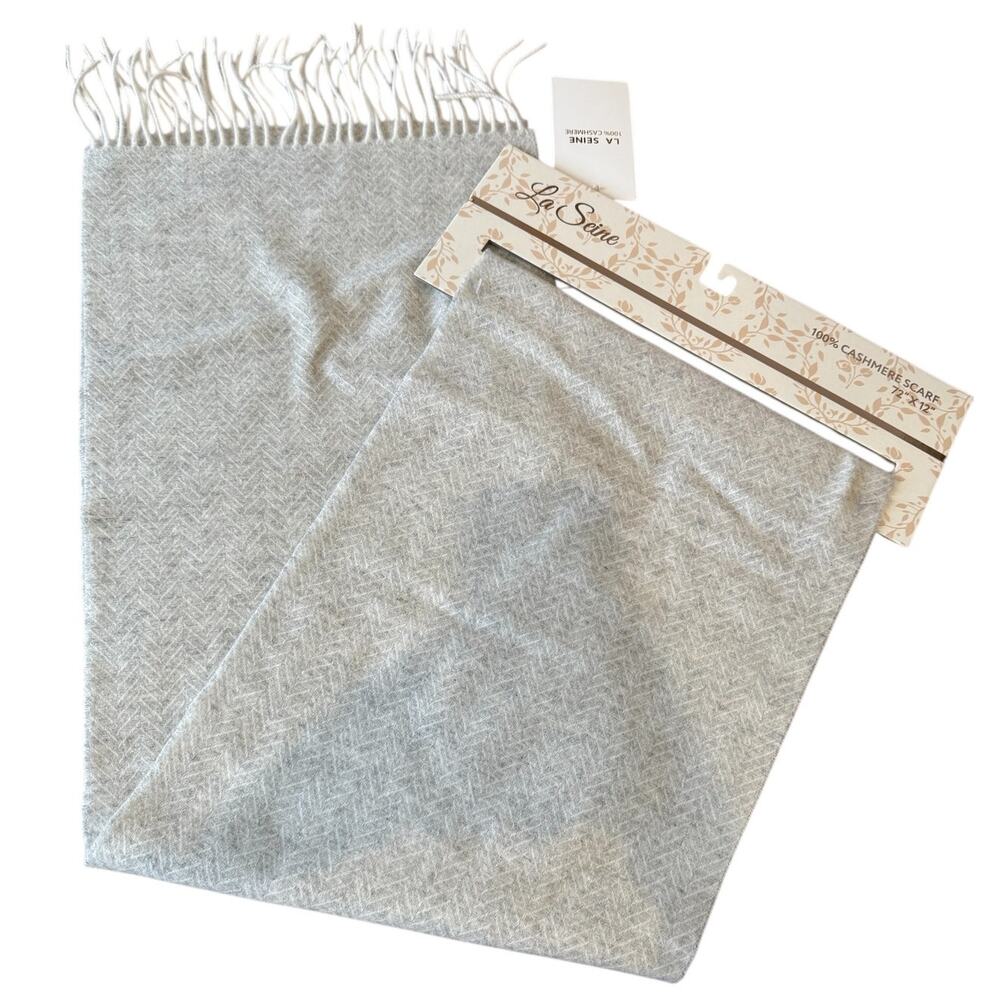 La Seine Fringed Cashmere Scarf Light Gray Herringbone Print
